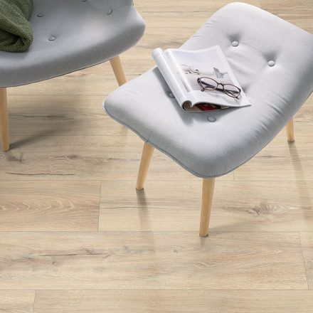 EGGER PRO CLASSIC 8/33 4V Beige Melba Oak Laminált padló EPL189