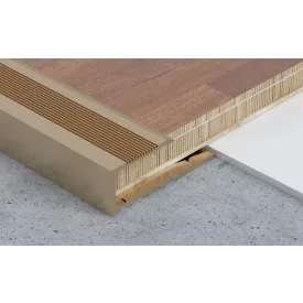 LEZÁRÓ PROFIL 900X15X8 MM, ELOXÁLT MATT PEZSGŐ